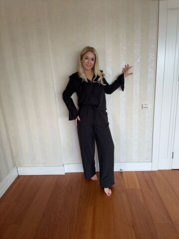 Chiflon Siyah Fırfırlı Takım