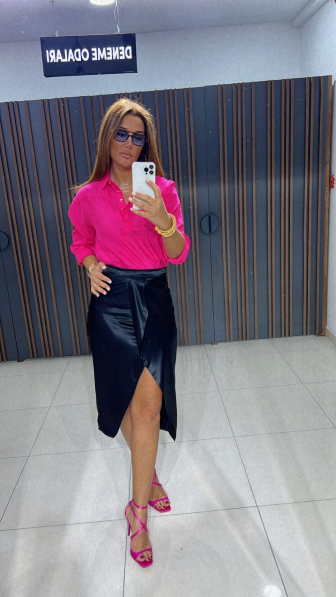 Juan Kadın Siyah Saten Etek