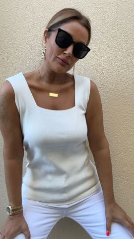 Parne Ekru Kare Yaka Triko