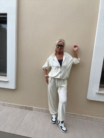 Zumba Ekru Fermuarlı Takım