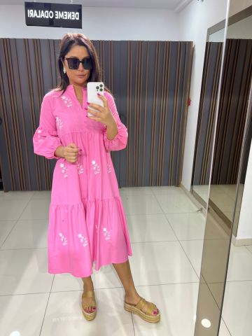 Label Pembe Elbise