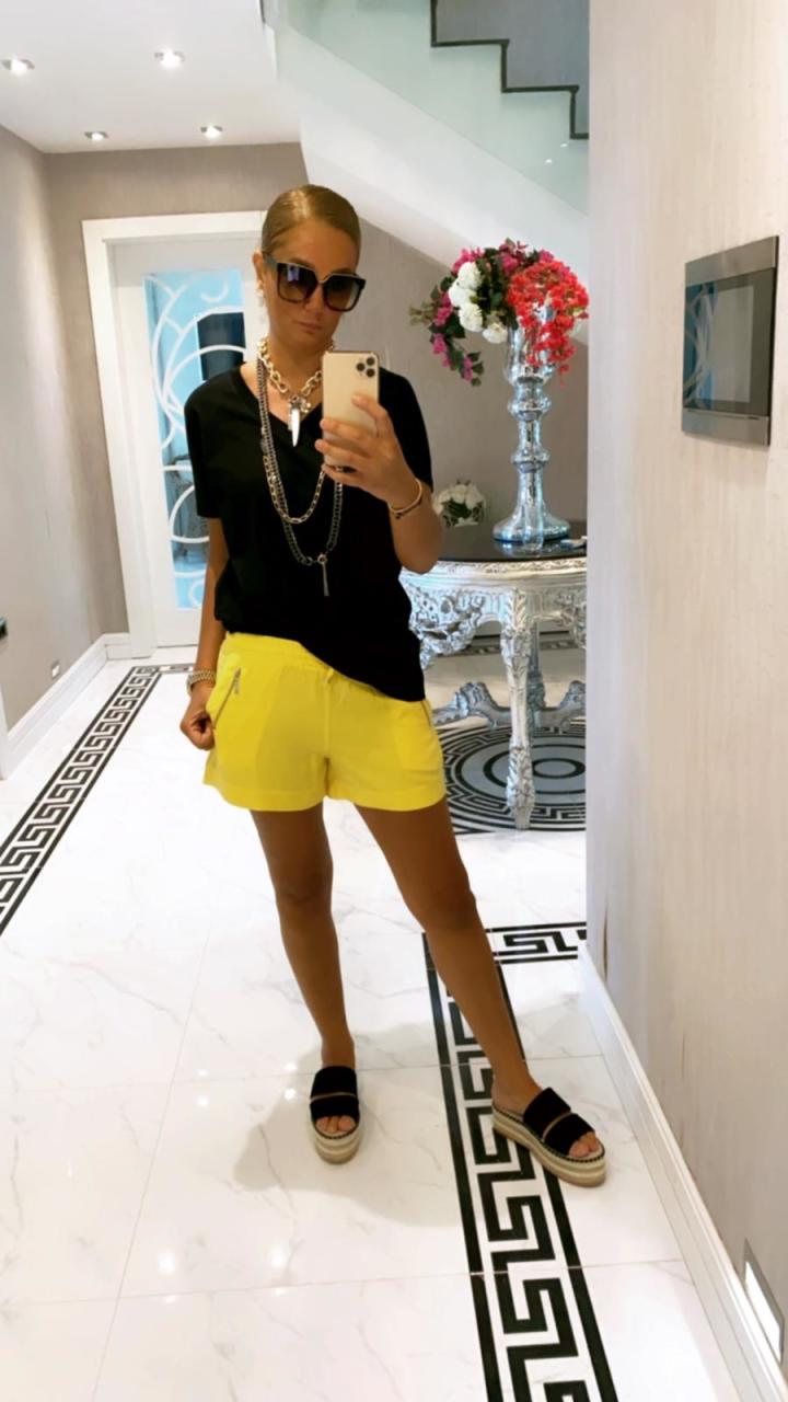 Alissa Sarı Şort