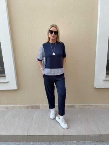Alina Lacivert Takım