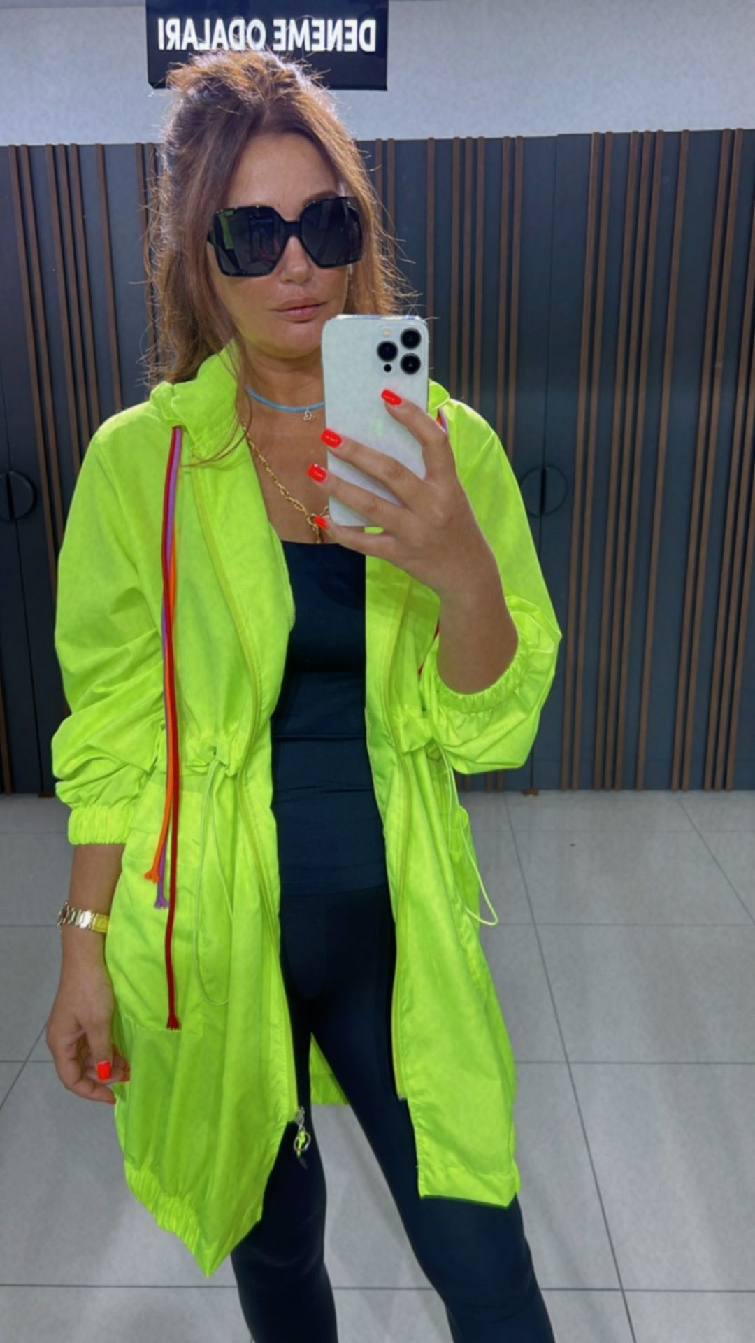 Rival Kadın Neon Sarı Yağmurluk