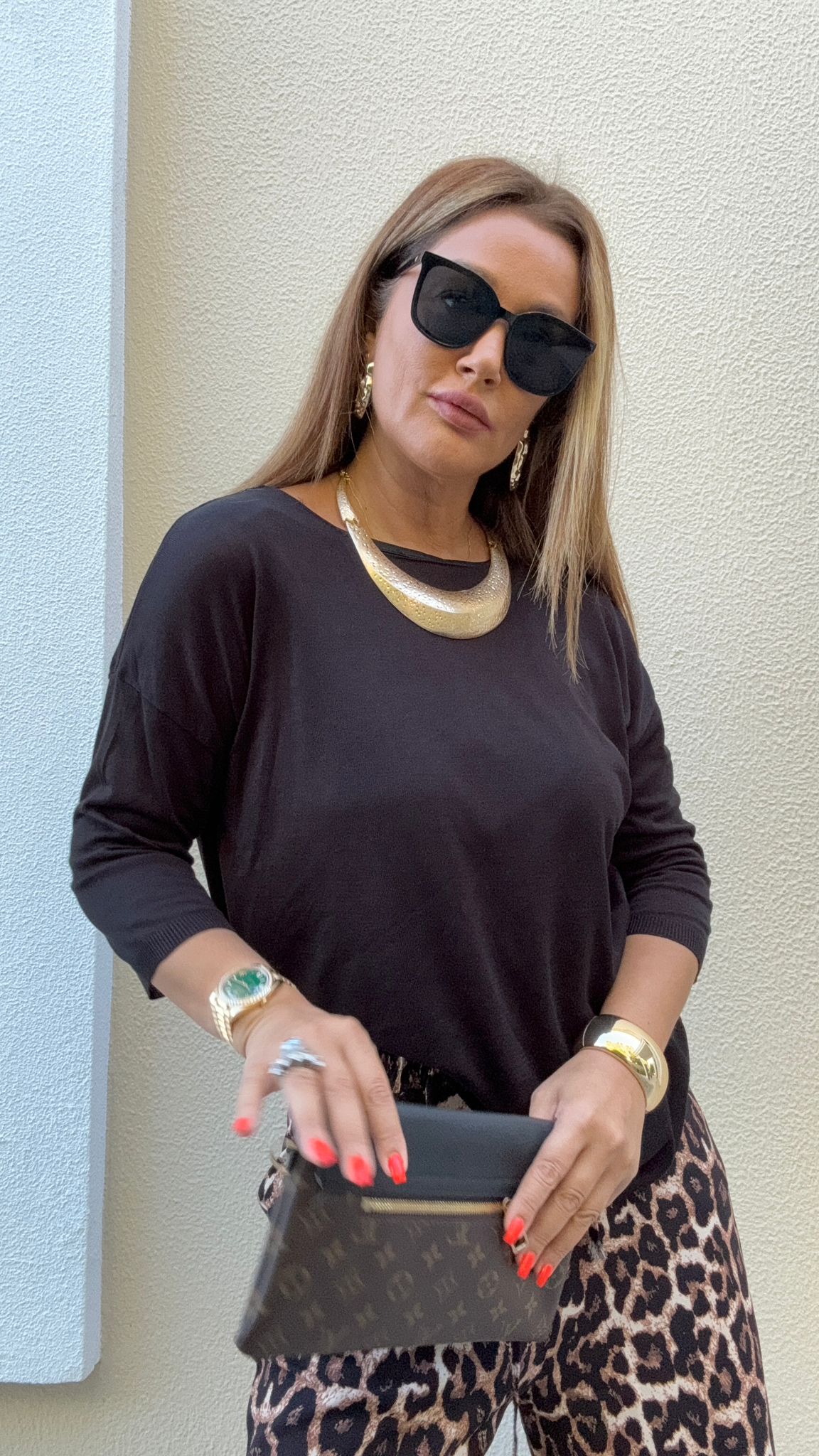 Zeyza Siyah Triko