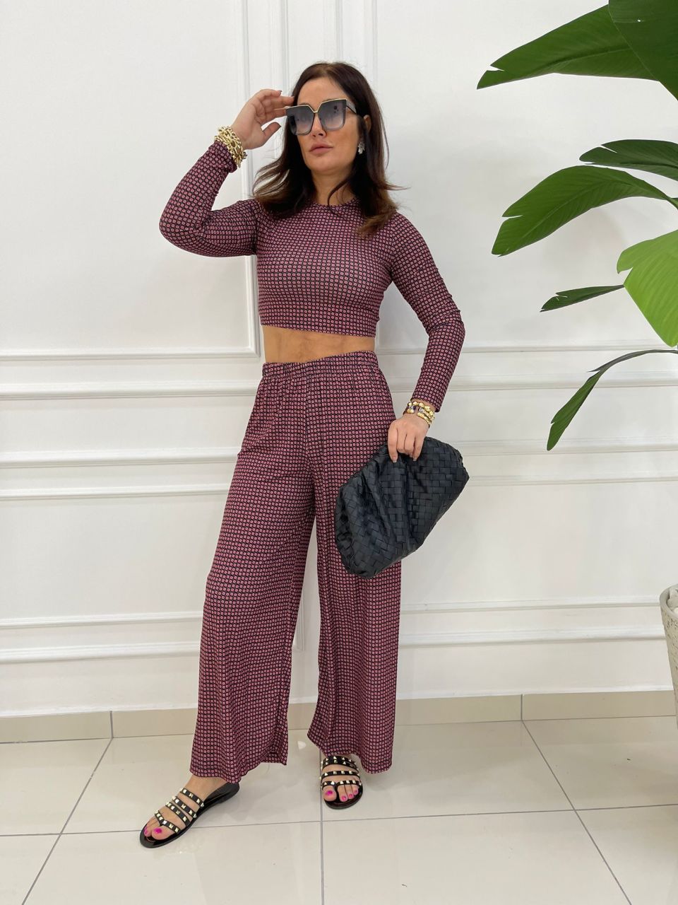 Jade Siyah Takım