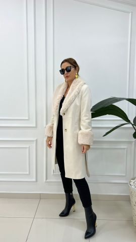 Royi Kadın Yaka Ve Kol Kürklü Taş Rengi Kaban