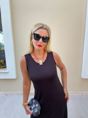 Nelsa Siyah Elbise