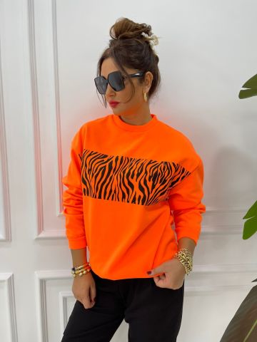 Dayle Oranj Sweat