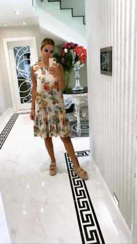 Violeta Bej Elbise