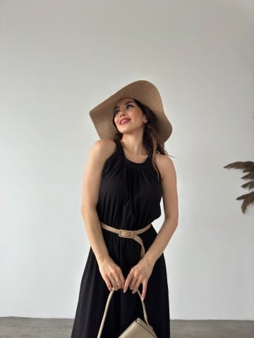Neta Siyah Elbise