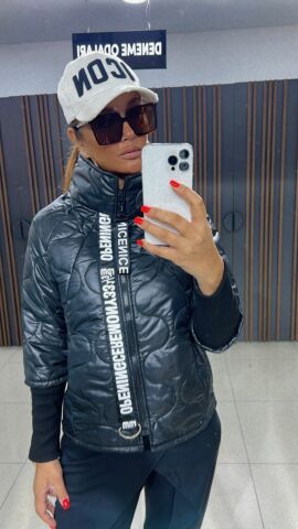 Olette Siyah Mont