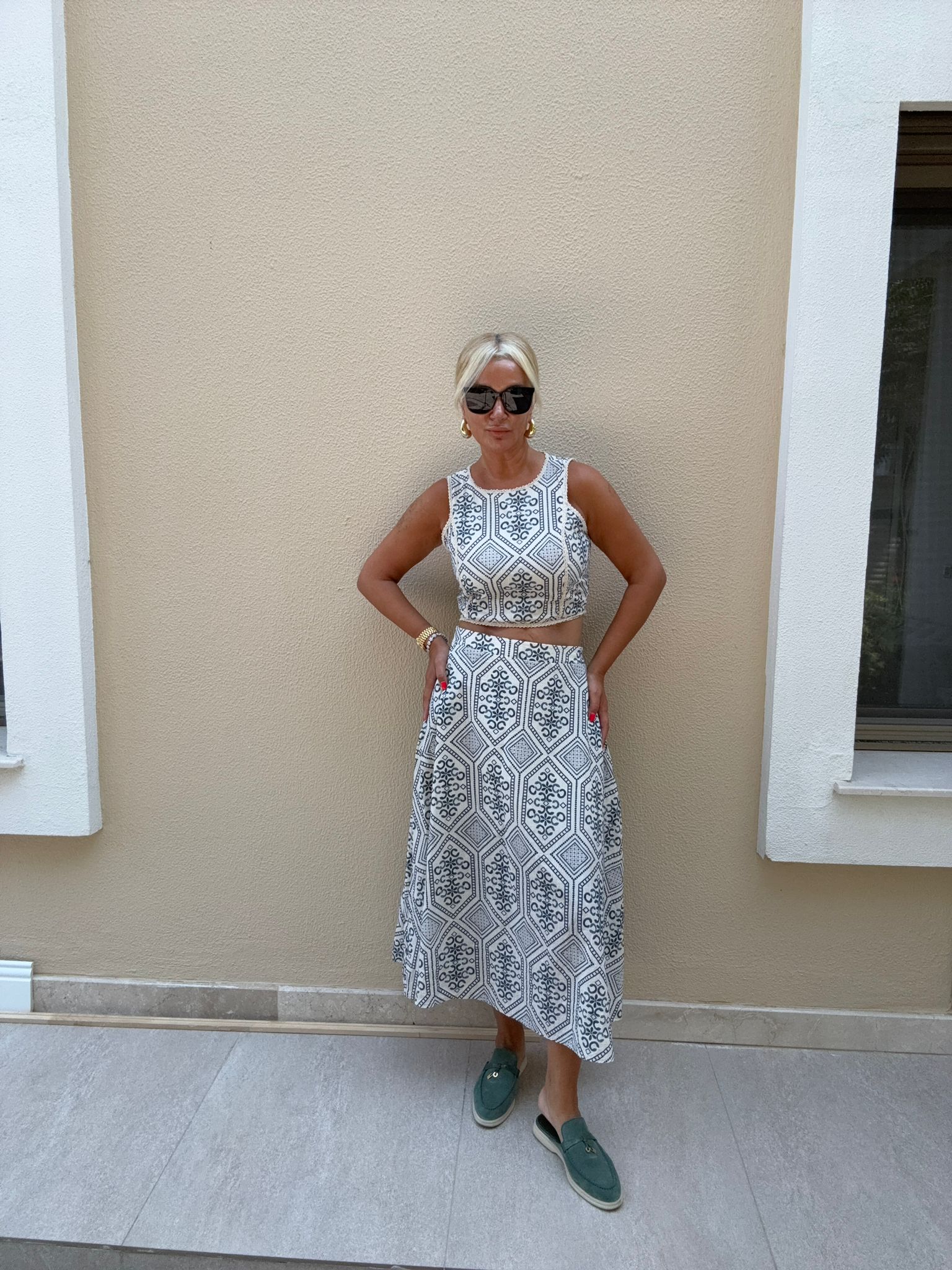 Flora Lacivert Etekli Takım