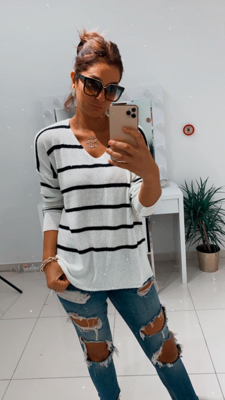 Alison Ekru Triko