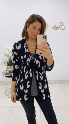 Dolly Siyah Hırka