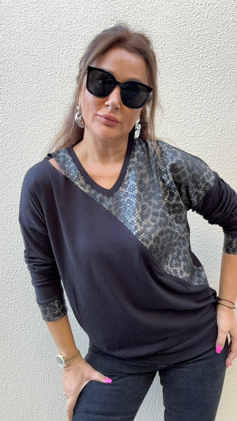 Liona Yılan Desen Siyah Bluz