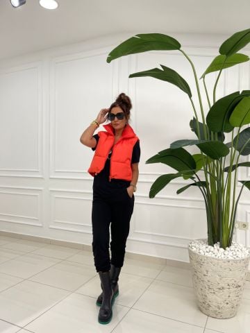 Joanne Turuncu Yelek