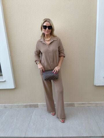 Juliya Camel Takım