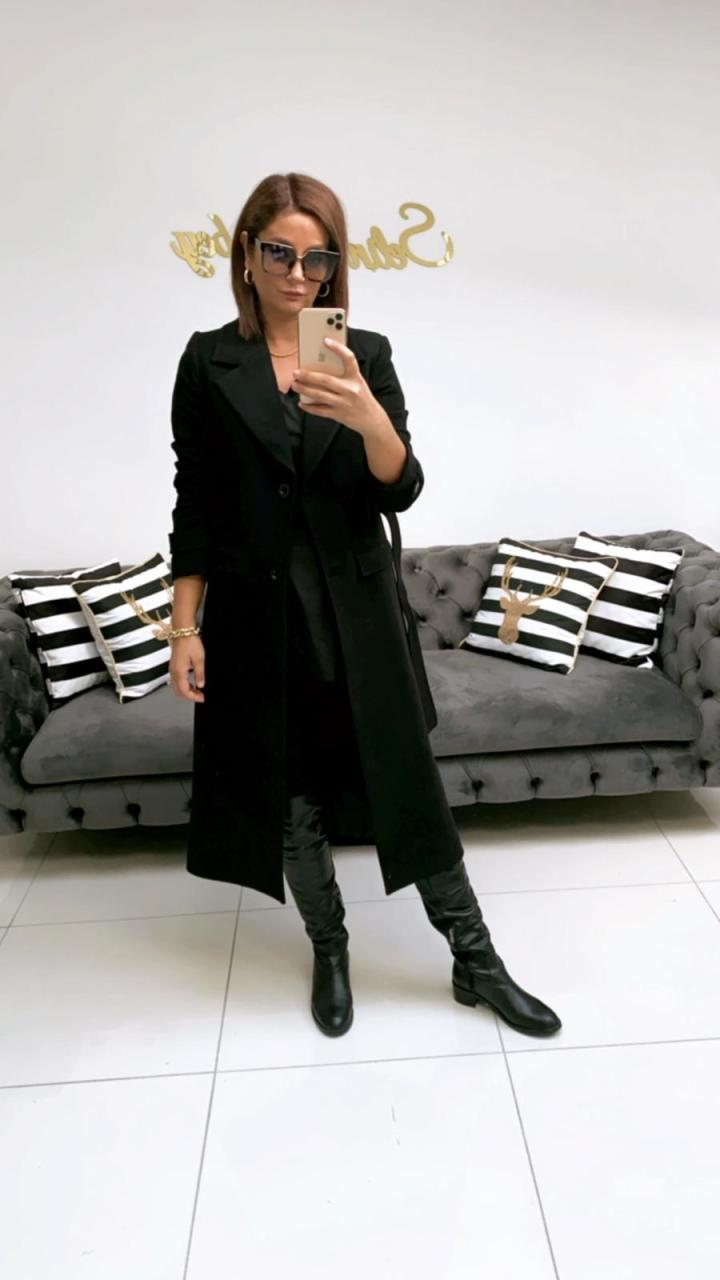 Danika Siyah Kaşe