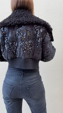 Shadow İthal Kürklü Pul İşlemeli Mont