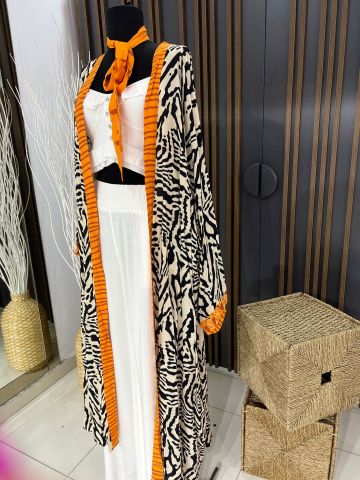 Feminine Balence Kimono