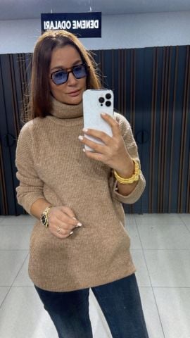 Tonly Camel Kazak