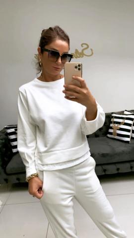 Dika Ekru Sweat