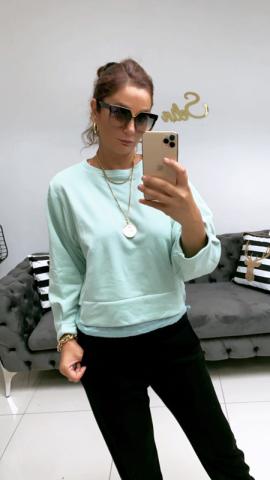Dika Mint Sweat