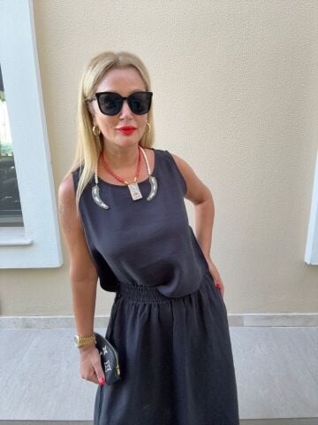 Lesdora Siyah Etekli Takım