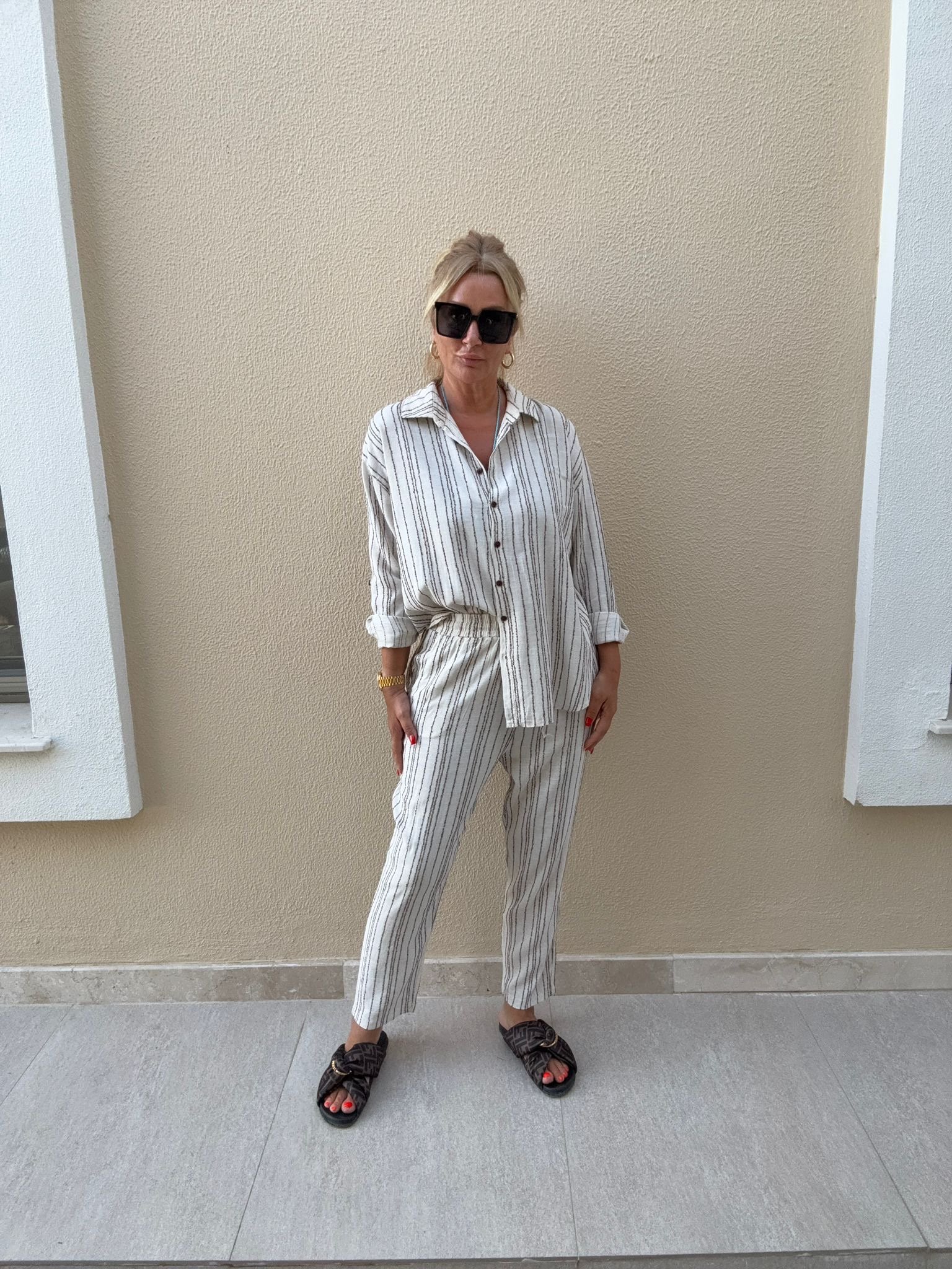 Nekla Kahverengi Takım