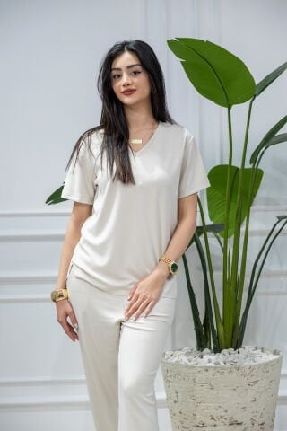 Rosy Düz V Yaka Bej Takım