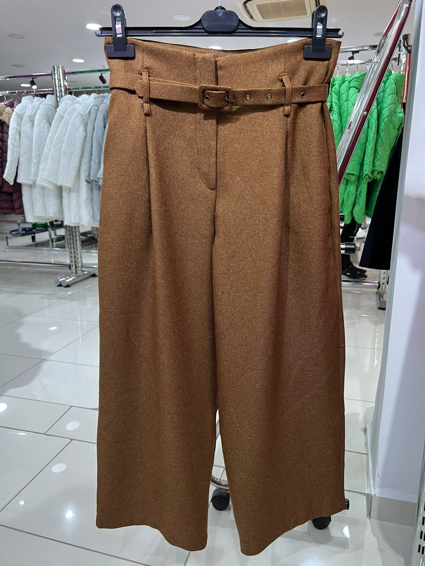 Kadın Kemerli Taba Kumaş Pantalon