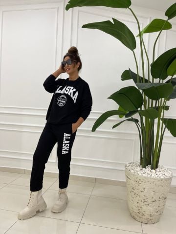 Alaska Siyah Takım