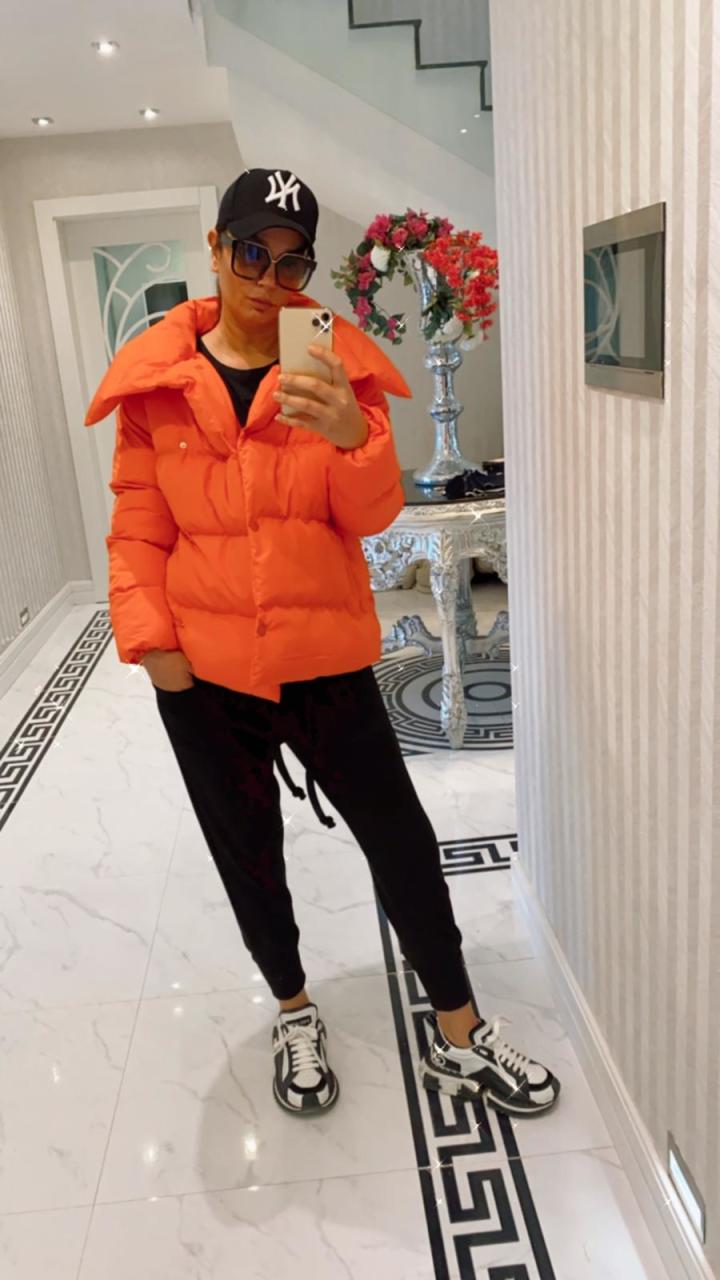 Napea Oranj Mont