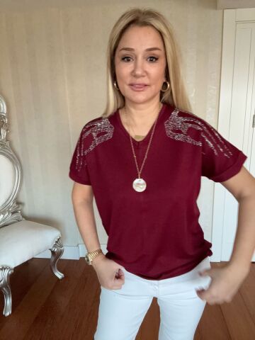 Loreta Taş Detaylı Bordo Bluz
