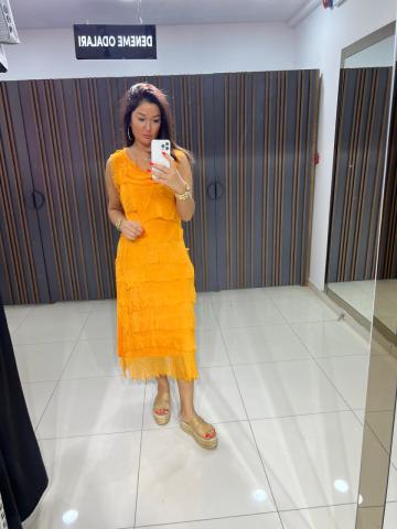Yezzy Oranj İthal İpek Elbise