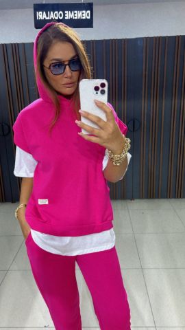 Sophie Pembe Takım