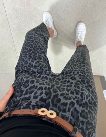 Finla Boru Paça Leopar Siyah Pantolon