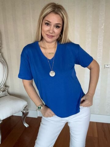 Lily Saks T-shirt