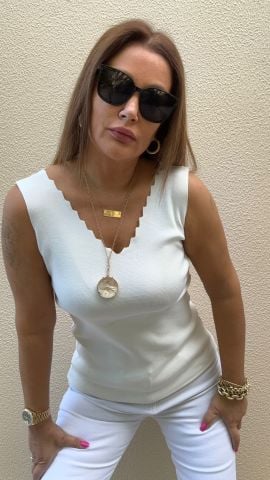 Raje Beyaz Triko