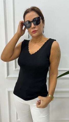 Raje Siyah Triko