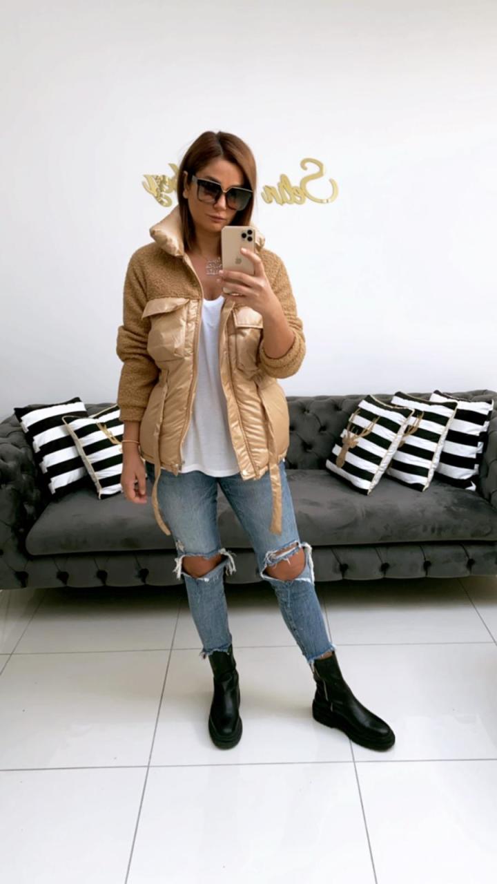Shila Camel Mont